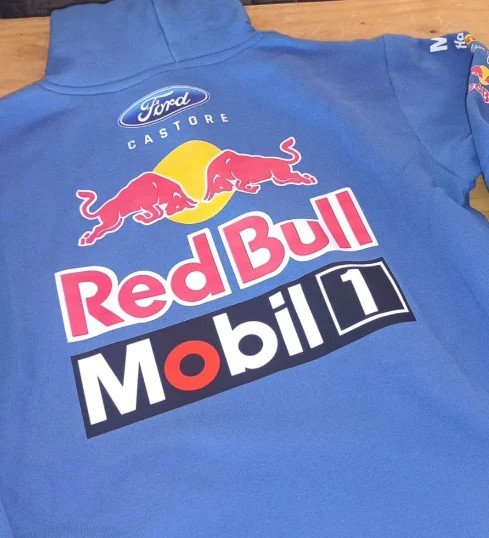 Buzo con Capucha Red Bull