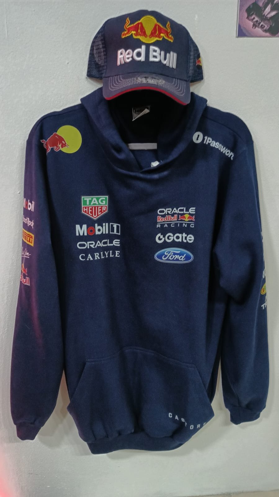 Buzo Red Bull Azul Marino